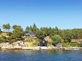 Gorgeous Home In Sveio With Kitchen