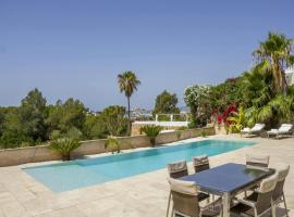 Villa in Ibiza near Talamanca Beach，位于塔拉曼卡的酒店