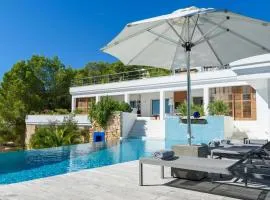Villa in Ibiza with Sea Views & Infinity Pool