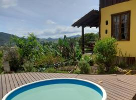 Chalé Sol da Montanha em Termas do Gravatal - SC，位于格拉瓦塔尔的酒店