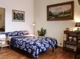 Lili House
