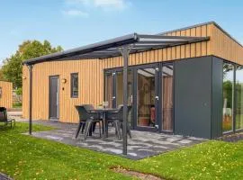 Awesome Home In Heinkenszand With Wifi