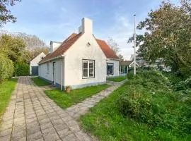 Amazing Home In Bergen Aan Zee With Wifi