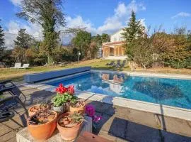 3 Bedroom Lovely Home In Breda