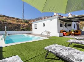 4 Bedroom Gorgeous Home In Sedella，位于Sedella的酒店