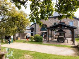 Auberge de Jeunesse de La-Roche Champlon，位于特纳维耶的青旅