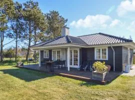 Cozy Home In Nakskov With Wifi