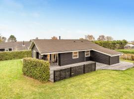 Holiday Home Valsen Bogø By I，位于Bogø By的酒店