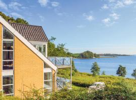 Stunning Home In Kruså With Wifi，位于库拉萨的酒店