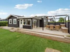 Nice Home In Hejls With Wifi