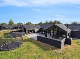 Awesome Home In Rømø With Sauna
