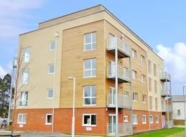 Charming Dartford Apartment with 2 Bedrooms，位于达特福德的酒店