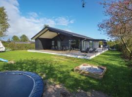Four-Bedroom Holiday Home In Haderslev，位于哈泽斯莱乌的酒店