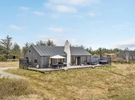 3 Bedroom Stunning Home In Thyholm