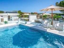 1 Bedroom Amazing Apartment In Pineto