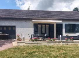 2 Bedroom Lovely Home In Herry，位于Herry的酒店