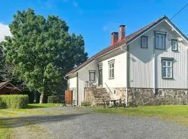 10 person holiday home in TVEDESTRAND