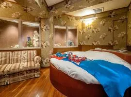 Hotel SUNROAD Adult Only