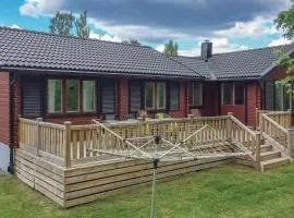 Gorgeous Home In Flen With Sauna
