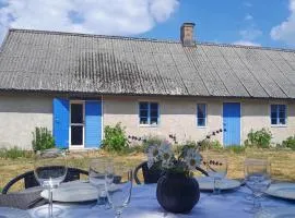 2 Bedroom Cozy Home In Munka Ljungby
