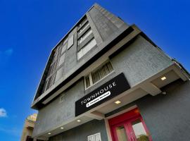 Super Townhouse Ulsoor Near Halasuru Metro Station，位于班加罗尔Ulsoor的酒店