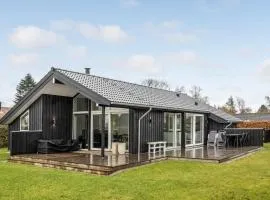 Amazing Home In Stubbekøbing With Wifi