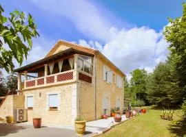 Gorgeous Home In Eyguians With Wifi