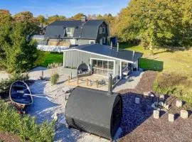 Amazing Home In Sturkö With Wi-Fi
