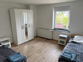 Helfant Luxembourg Standard Double Room 3，位于Helfant的青旅