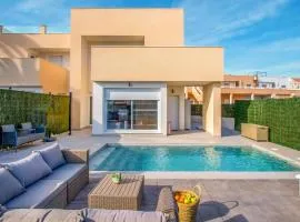 Lovely Home In Cartagena With Kitchen