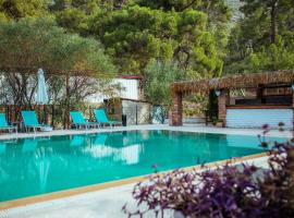 Eski Yeni Tatil Evi Olympos，位于奥林波斯的酒店