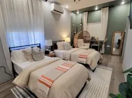 Villa on the Rocks Fast Wi-Fi 5 mins to beach AC & 55 TV in all rooms