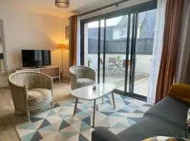 Plein centre Auray-Appartement spacieux avec grande terrasse ensoleillée