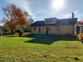 Amazing Home In Västra Torup With Wifi，位于Västra Torup的酒店