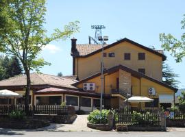 Regina Hotel Pollino，位于莫拉诺卡拉布罗的酒店