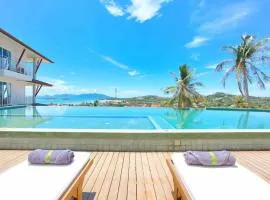Spectacular 95sqm Sea View, Gym and Pool facilities