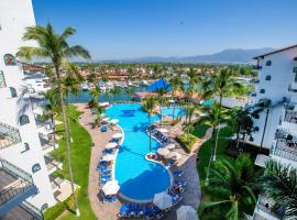 Vamar Vallarta All Inclusive Marina & Beach Resort，位于巴亚尔塔港的酒店