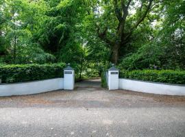 The Oak Studio-Kilpatrick Glebe, Pet Friendly，位于韦克斯福德的酒店