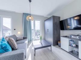 Sommerbrise - 5 Sterne Ferienwohnung für die ganze Familie im Ostseebad Wustrow，位于欧巴德伍斯图的酒店