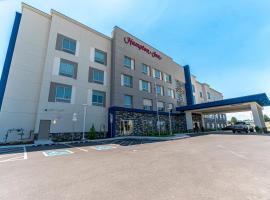 Hampton Inn Redmond Bend Airport，位于雷德蒙德的酒店