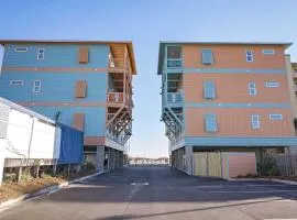 Breezyville Northwest Sky 12BR