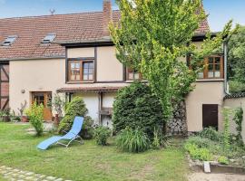 2 Bedroom Awesome Apartment In Kremmen，位于Kremmen的酒店