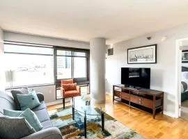 Entire Apt Downtown