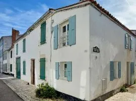 2 Bedroom Amazing Home In Ars-En-Ré