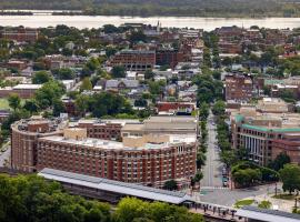 希尔顿亚历山大古城酒店，位于亚历山德里亚的酒店