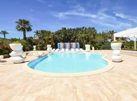 1 Bedroom Stunning Home In Partinico