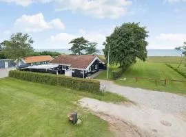 Beautiful Home In Nordborg With Wifi