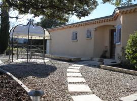 Chambres d'h&ocirc;tes Des couleurs et des Mots，位于贝尔格新城的宠物友好酒店