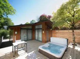 Boutique Spa Lodge 1