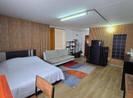 อิมแพ็ค เมืองทองธานี ห้องพักรายวัน Popular Condo T8，位于暖武里府的酒店